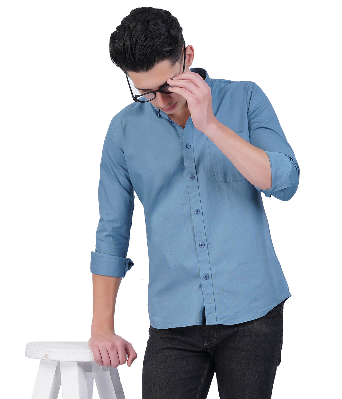 Men's Light Blue Button-Down Shirt